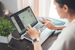 Investmentchancen in Online Industrien
